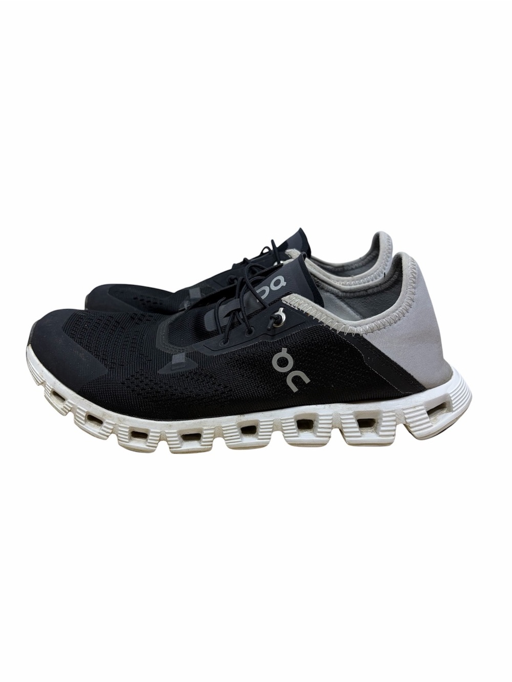 On Cloud 5 Coast Black Shadow Women’s 9